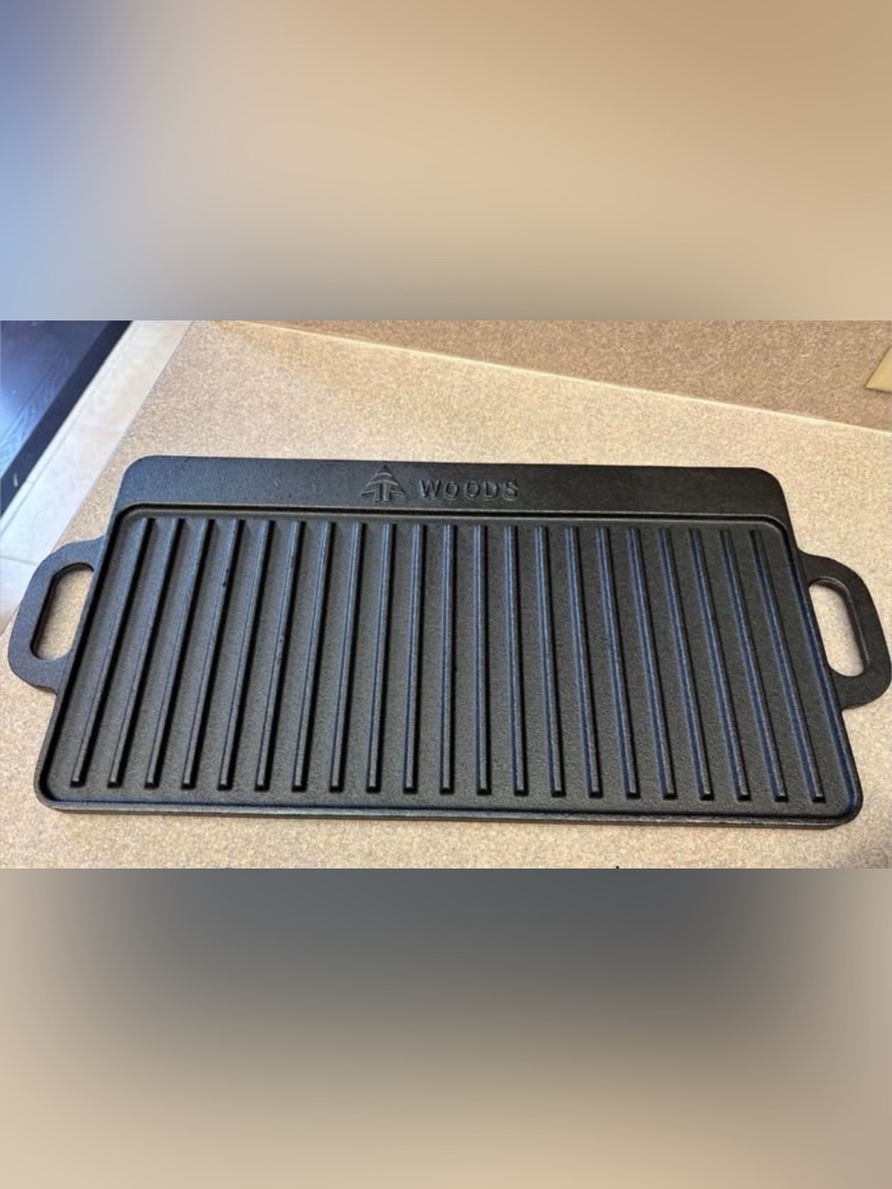 Woods cast iron skillet pan NEW